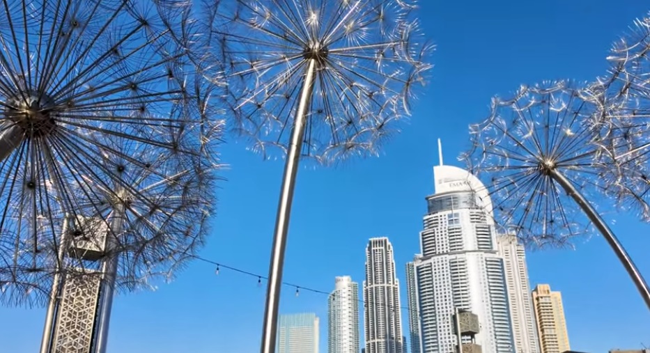 Dandelion Light Sculpture