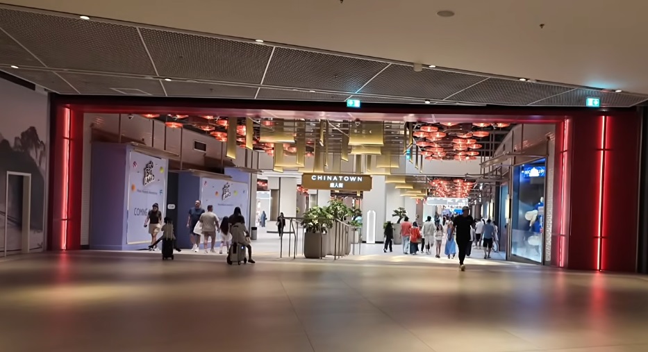 Souk Al Bahar Shopping Mall